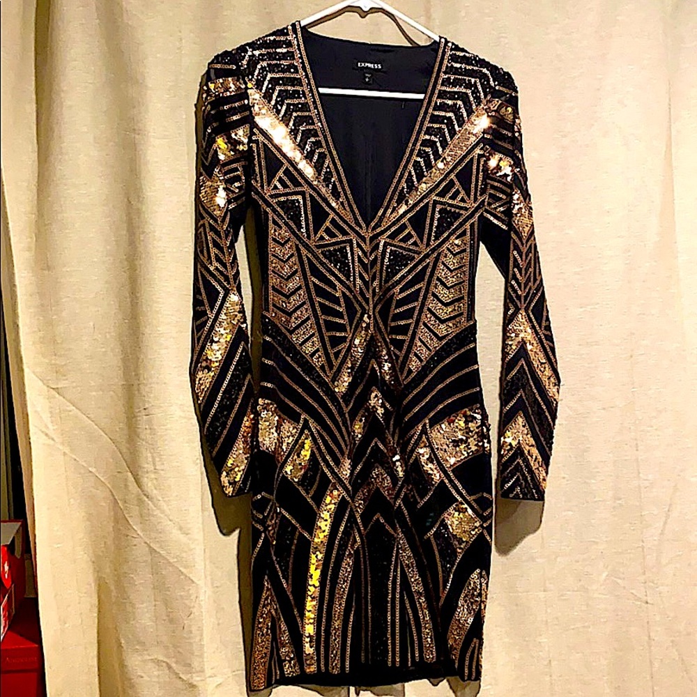 Lost weight and only wore it once for NYE 2020